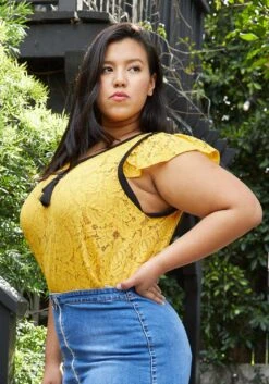 Pleione Plus Size Floral Laced Top -Curve Elegance Shop 2006660 159 4