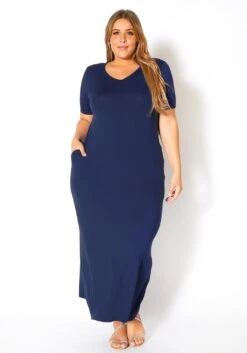 Plus Size V-Neck Short Sleeve Maxi Dress With Pockets