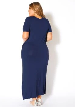 Plus Size V-Neck Short Sleeve Maxi Dress With Pockets -Curve Elegance Shop 2011149 933 6