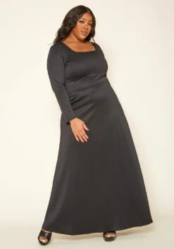 Plus Size Classic Square Neck Long Sleeve Maxi Dress