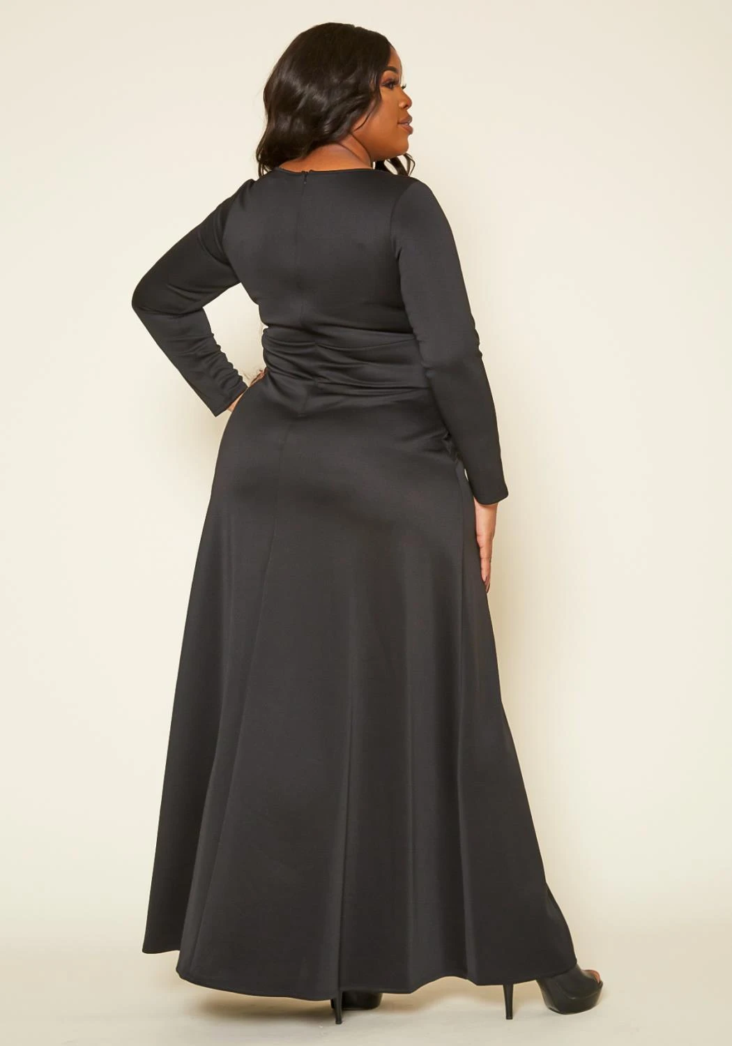Plus Size Classic Square Neck Long Sleeve Maxi Dress 6 Plus Size Classic Square Neck Long Sleeve Maxi Dress - Image 4
