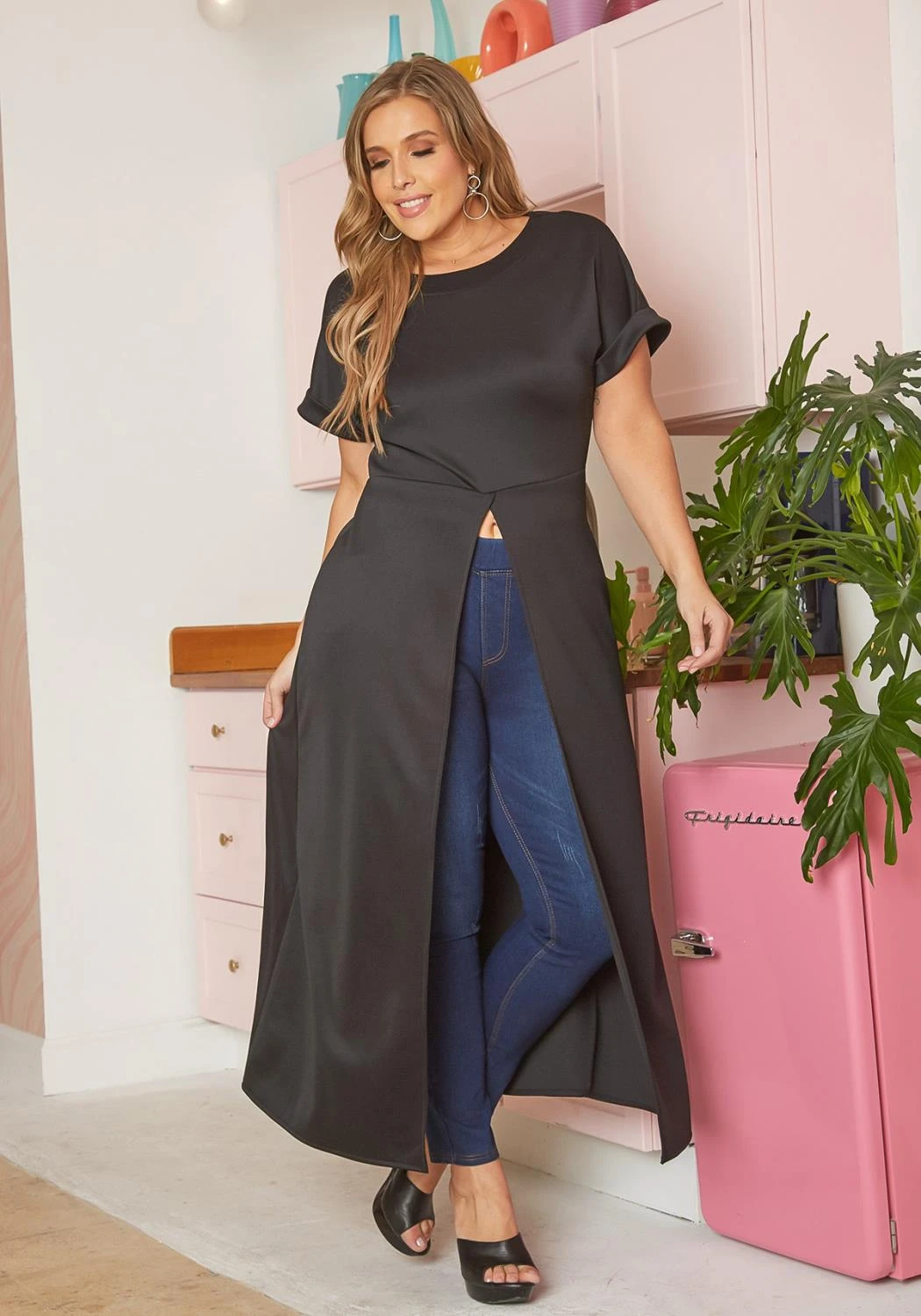 Asoph Plus Size Centered Split Hem Longline Top