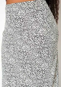 Asoph Plus Size Leopard Print High Waist Midi Skirt -Curve Elegance Shop 2018052 172 4
