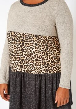 Plus Size Color Block Flare Mini Dress -Curve Elegance Shop 2018634 128 4