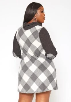 Plus Size Plaid Print Funnel Neck Mini Dress -Curve Elegance Shop 2018802 107 3