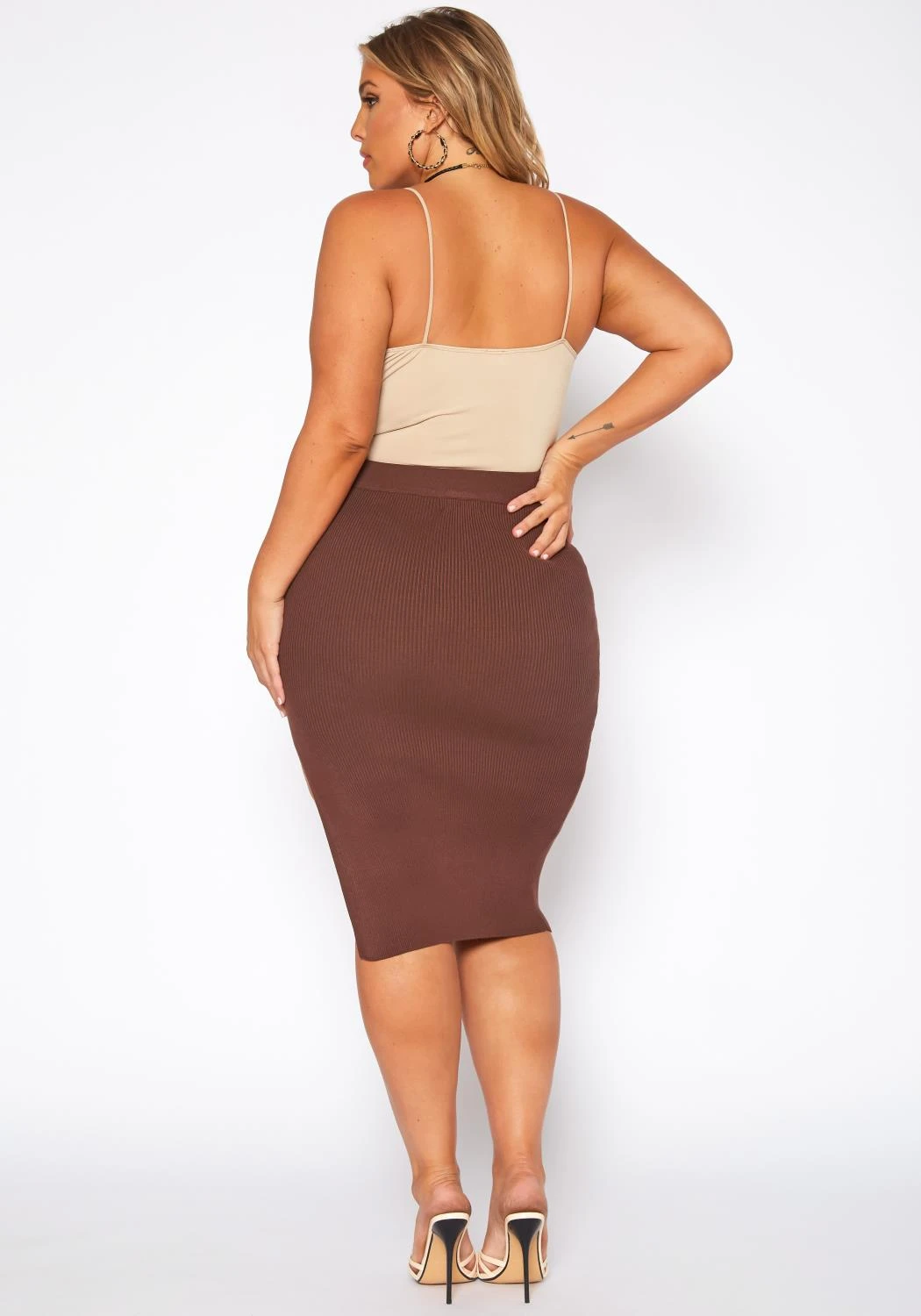 Plus Size High Waist Ribbed Midi Skirt 6 Plus Size High Waist Ribbed Midi Skirt - Image 4
