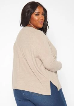 Plus Size Casual Knit Relaxed Long Sleeve Shirt -Curve Elegance Shop 2019261 190 3