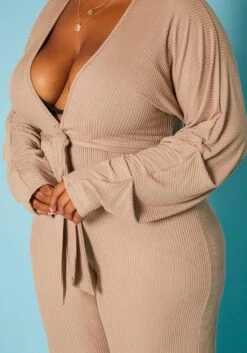 Plus Size Ribbed Deep V Neck Flare Jumpsuit -Curve Elegance Shop 2019617 190 4