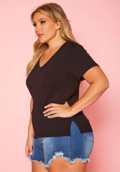 Plus Size V Neck Short Sleeve Top -Curve Elegance Shop 2019642 001 3