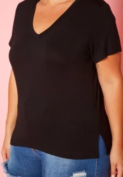 Plus Size V Neck Short Sleeve Top -Curve Elegance Shop 2019642 001 5