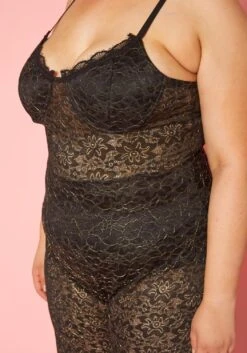 Plus Size Metallic Floral Lace Jumpsuit -Curve Elegance Shop 2019869 001 4