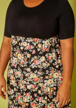Plus Size Floral Print Flare Maxi Dress -Curve Elegance Shop 2019938 001 4