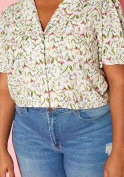 Plus Size Floral Pattern Collar Neck Shirt -Curve Elegance Shop 2019946 002 4