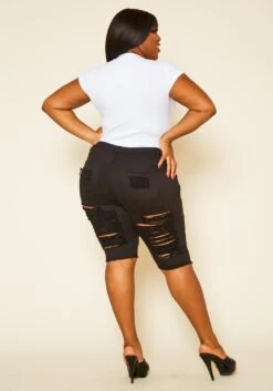 Plus Size Distressed Denim Bermuda Shorts -Curve Elegance Shop 2020497 001 6