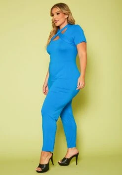Plus Size Solid Cross Front Jumpsuit -Curve Elegance Shop 2020614 001 3