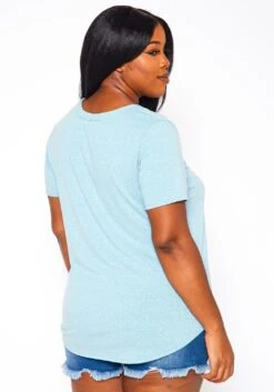 Plus Size V-Neck Basic Blouse 10 Plus Size V-Neck Basic Blouse -Curve Elegance Shop 2020630 003 3