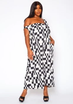 Plus Size Wide Legged Pocket Jumpsuit -Curve Elegance Shop 2020904 002 4