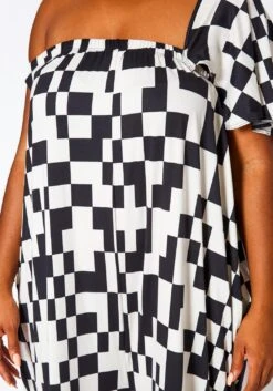 Plus Size Wide Legged Pocket Jumpsuit -Curve Elegance Shop 2020904 002 6