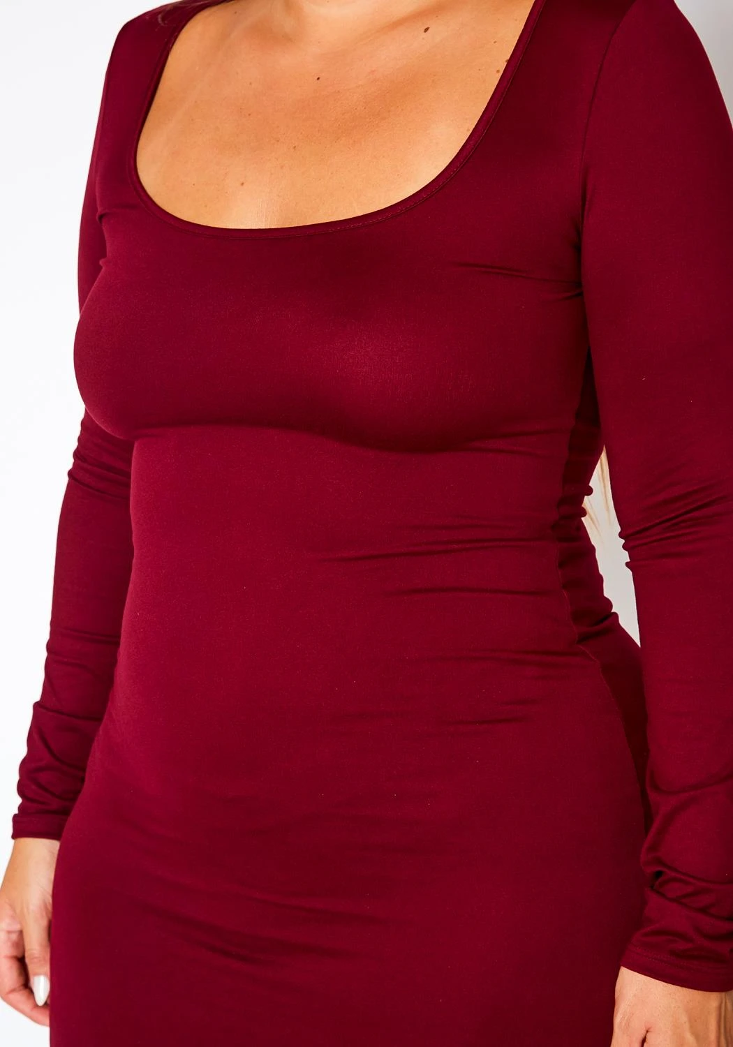 Plus Size Essential Long Sleeve Maxi Dress 8 Plus Size Essential Long Sleeve Maxi Dress - Image 6