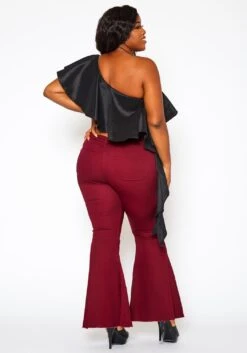 Plus Size Asymmetric Hem One Sleeve Crop Top -Curve Elegance Shop 2021131 001 4