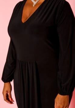 Plus Size Long Sleeve Mermaid Flare Gown -Curve Elegance Shop 2021276 001 5