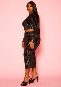 Plus Size Metallic Print Two Piece Set -Curve Elegance Shop 2021318 001 2