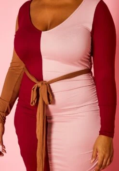 Plus Size Color Block Long Sleeve Maxi Dress -Curve Elegance Shop 2021386 001 5