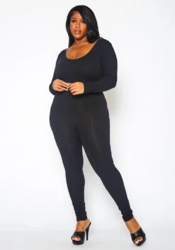 Plus Size Solid Long Sleeve Fitted Jumpsuit -Curve Elegance Shop 2021396 001 2