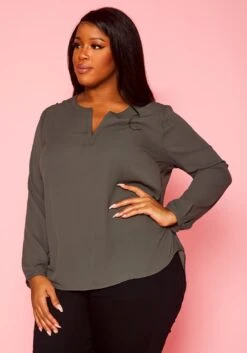 Plus Size Dotted Long Sleeve Blouse -Curve Elegance Shop 2021421 003 4