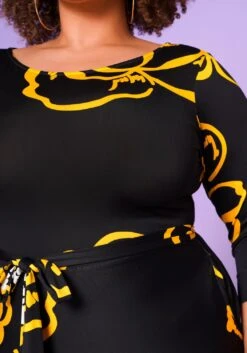 Plus Size Golden Floral Print Fit & Flare Maxi Dress -Curve Elegance Shop 2022613 001 4